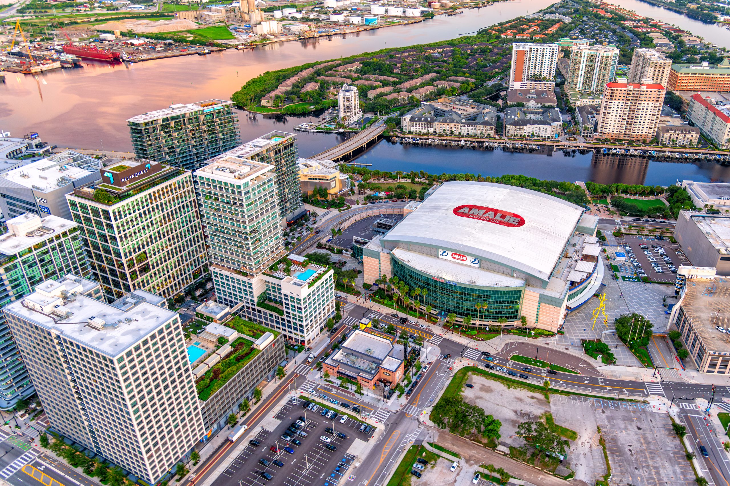 Tampa Skyline Helicopter Intro