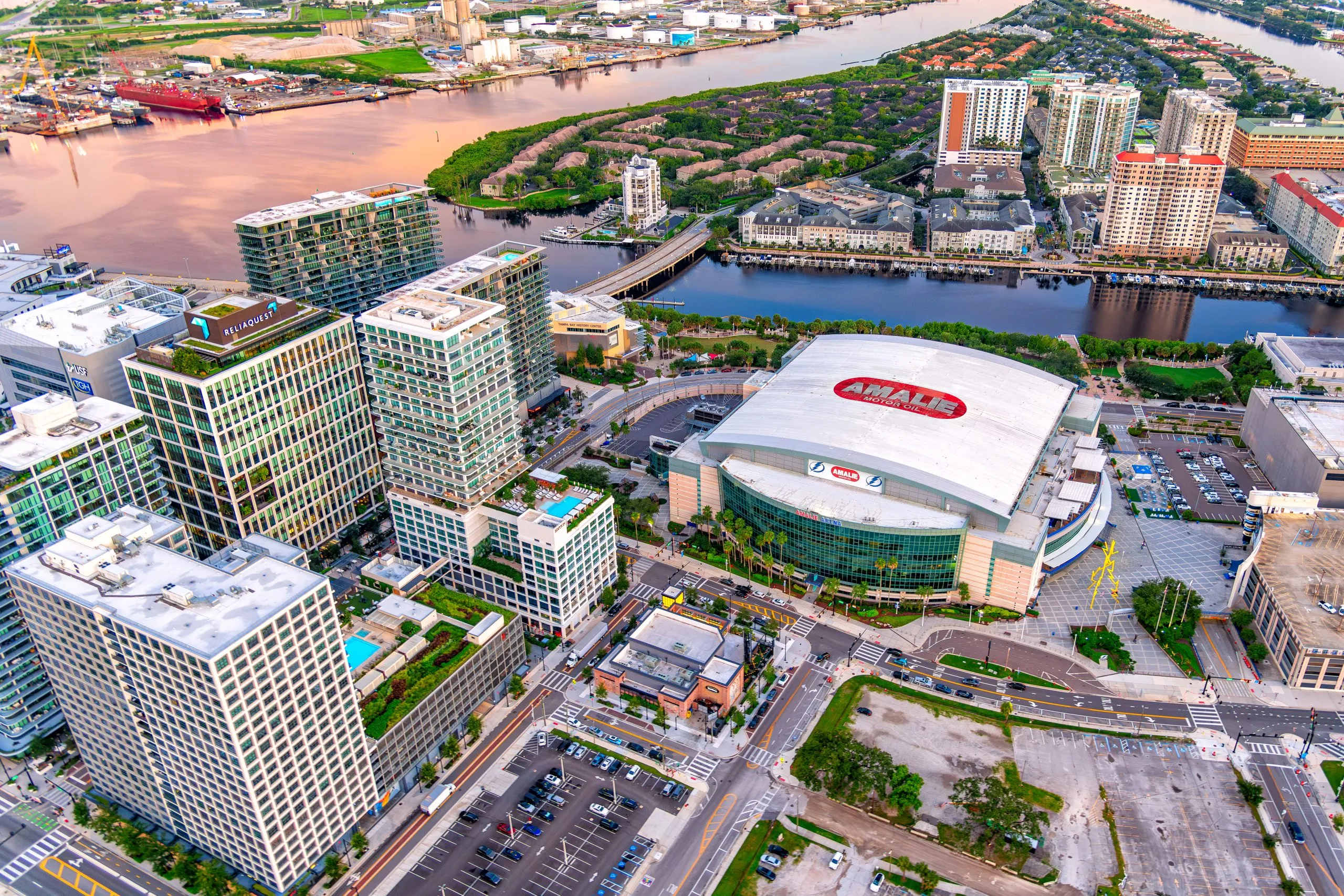 Tampa Skyline Helicopter Intro